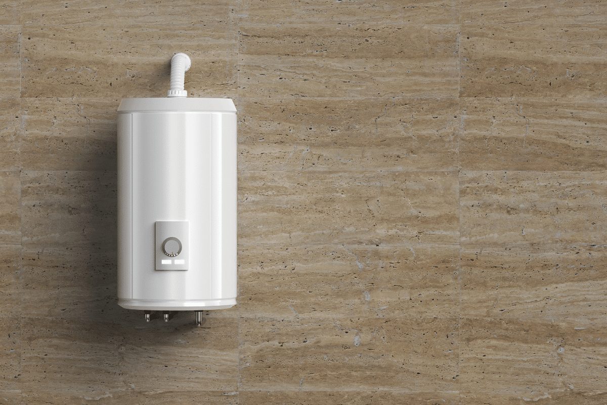 Ballon d'eau chaude suspendu