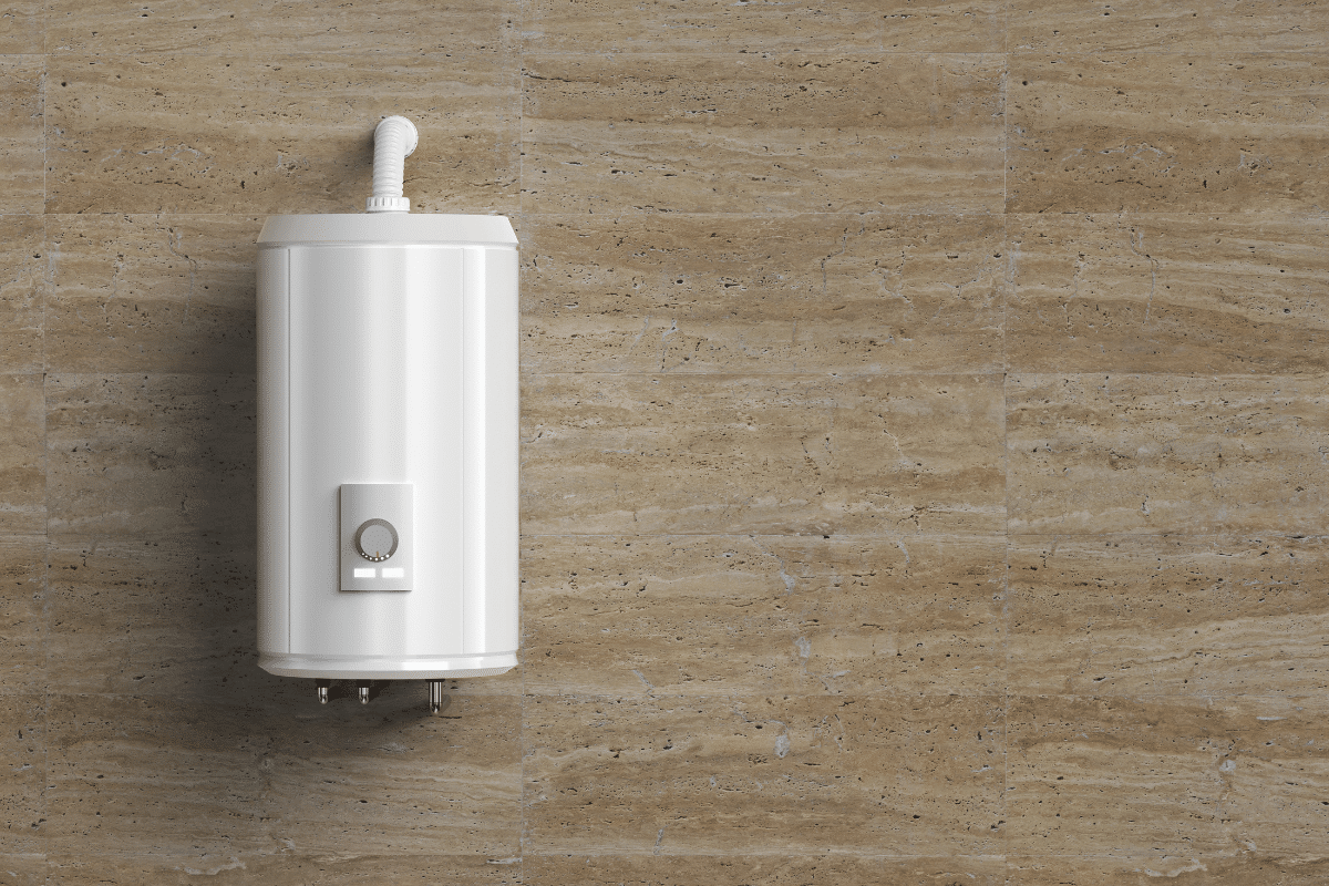 Ballon d'eau chaude suspendu