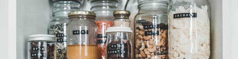 Bocaux en verre et étiquetage