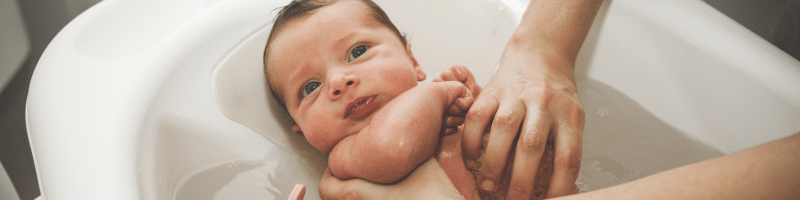 Optimiser le bain de bébé pour limiter la consommation