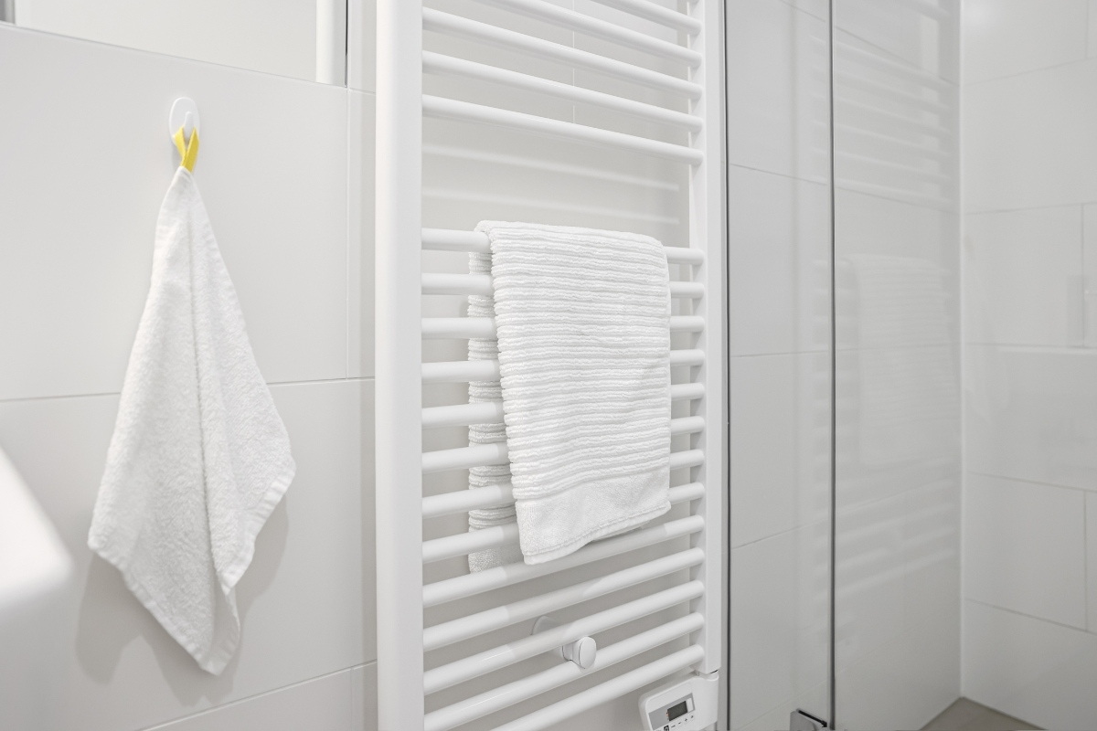 Sèche-serviettes salle de bains