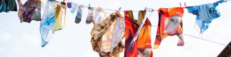Linge qui sèche en extérieur