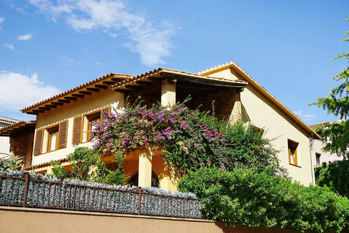 Maison mitoyenne ou maison individuelle quelle différence sur la facture