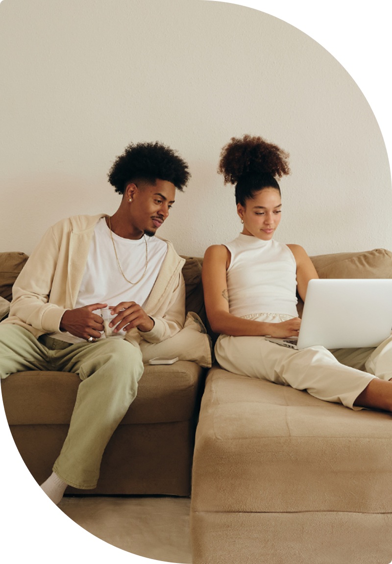 Couple recherche quel fournisseur d'électricité choisir