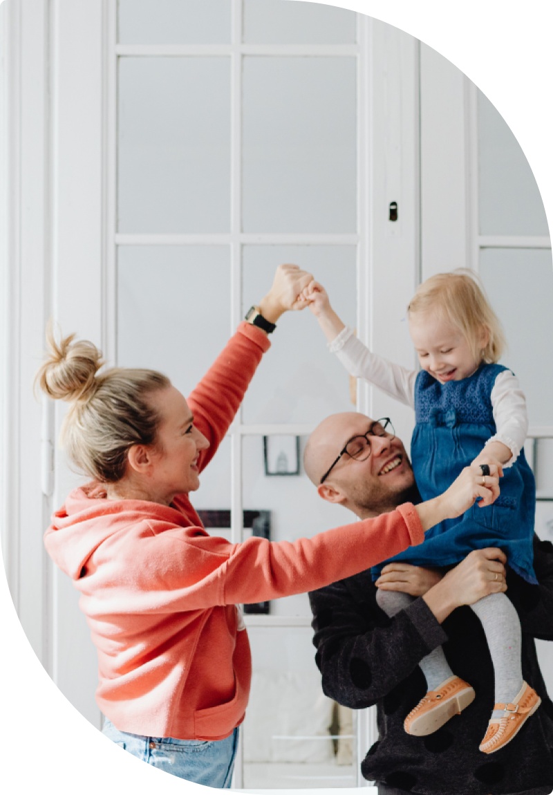 Famille qui vient d'emménager